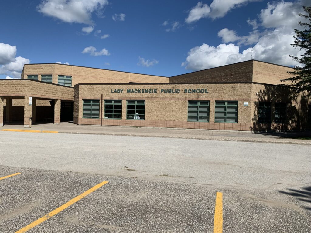 Lady Mackenzie Public School